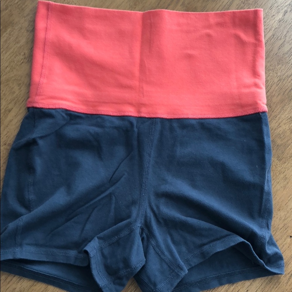 Gap fit workout shorts